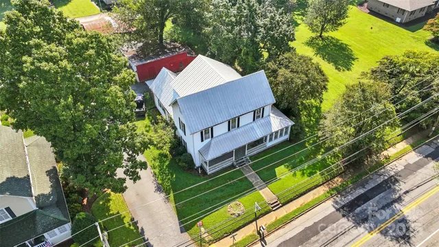 $265,000 | 823 North Main Street, Mount Pleasant, NC 28124