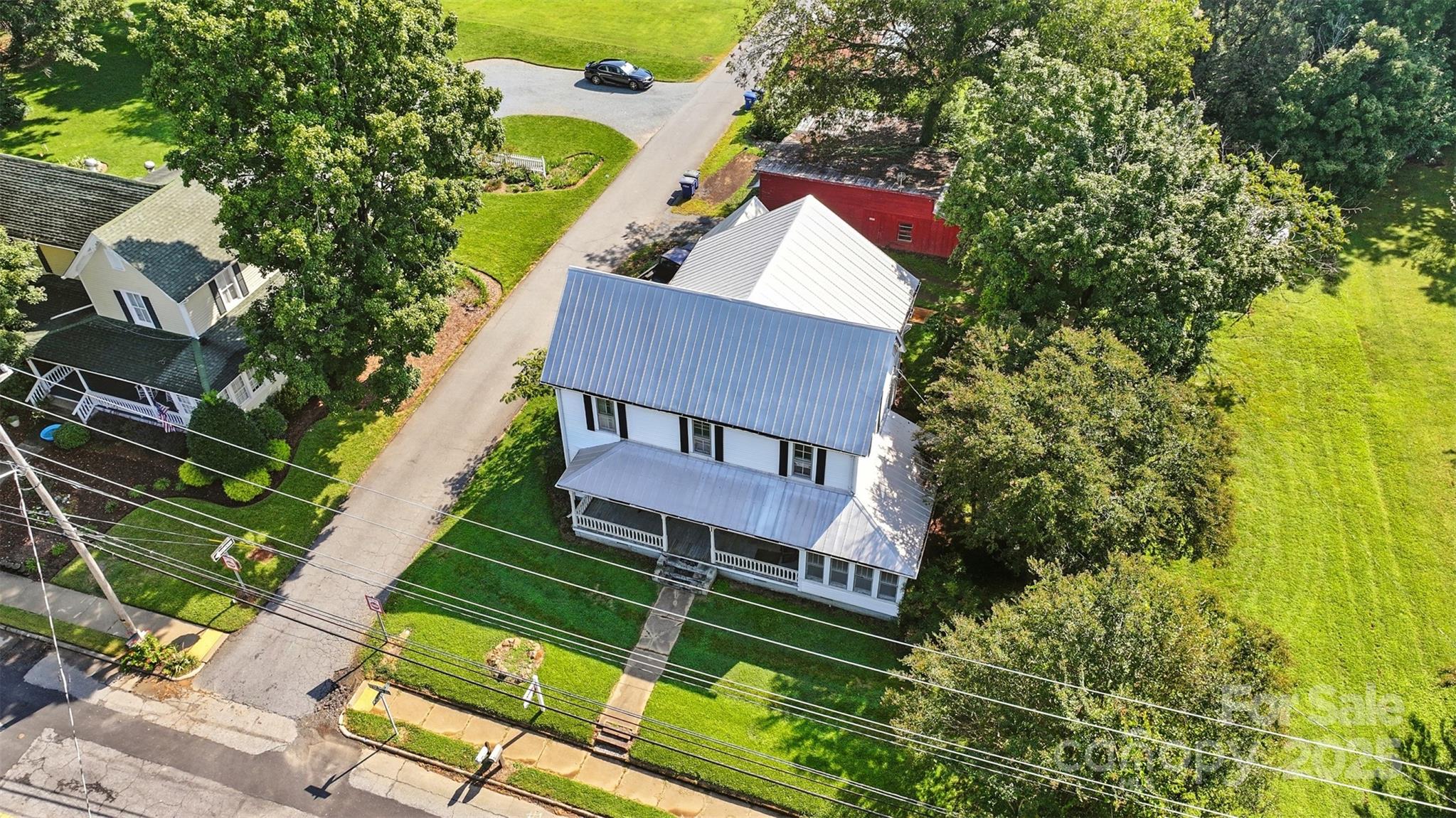 823 North Main Street Mount Pleasant, NC 28124 - Photo 4 of 48