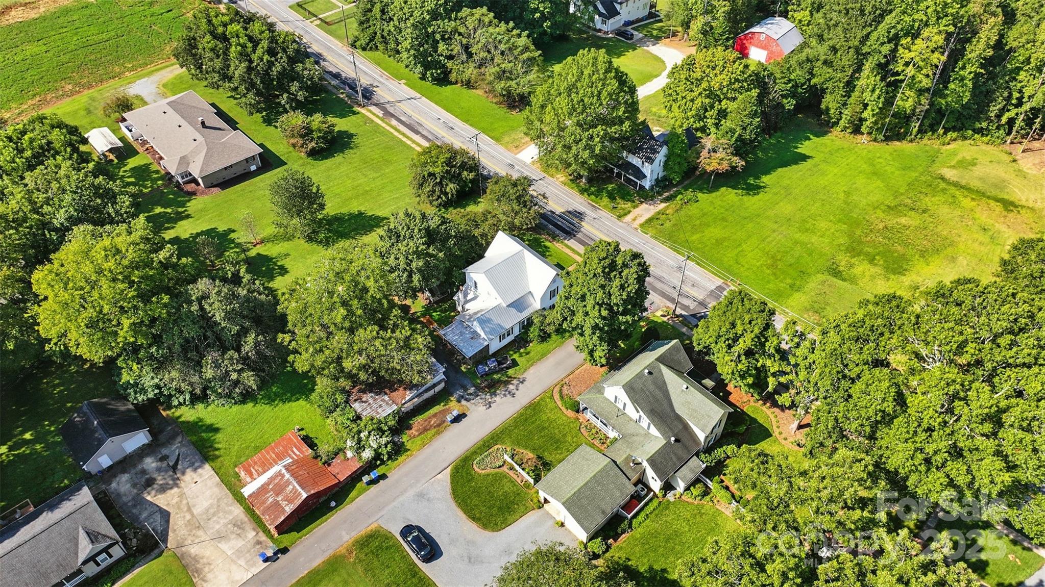 823 North Main Street Mount Pleasant, NC 28124 - Photo 6 of 48