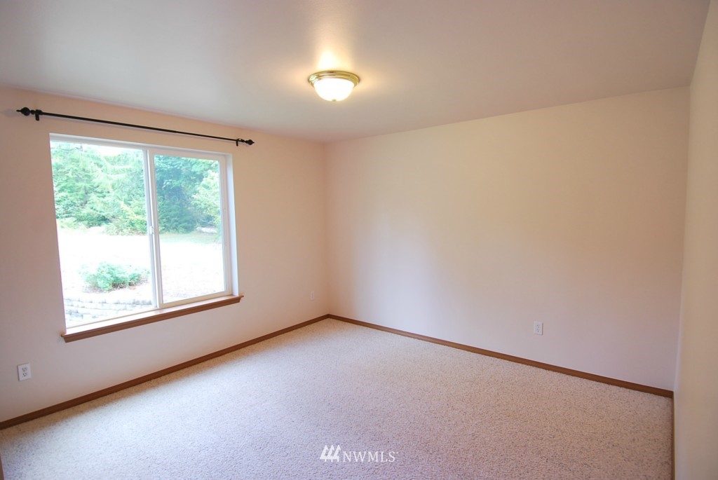 13379 West Cloquallum Road Elma, WA 98541 - Photo 8 of 19 Gallery Image 8