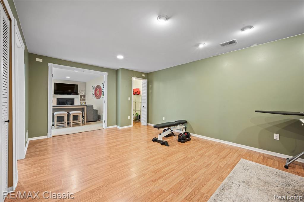 1467 West Avon Road Rochester Hills, MI 48309 - Photo 44 of 51