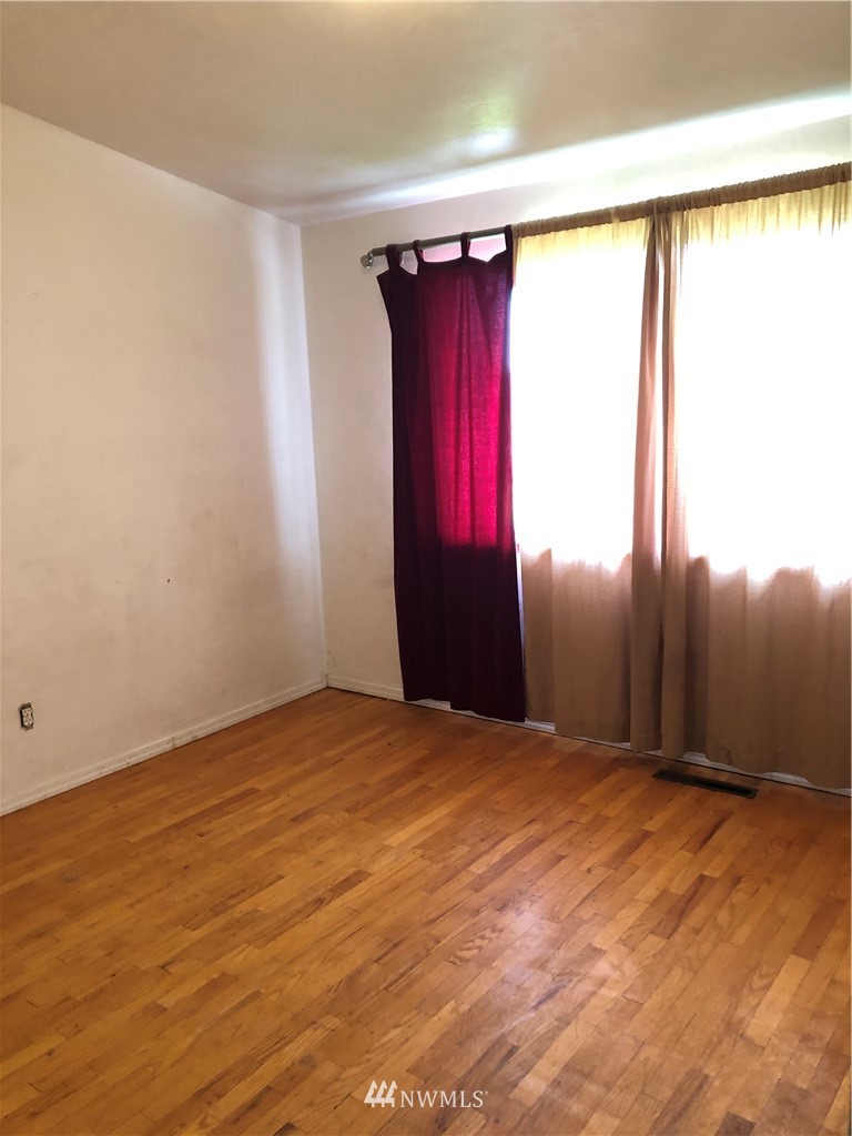 341 East 29th Street Bremerton, WA 98310 - Photo 15 of 24 Gallery Image 15