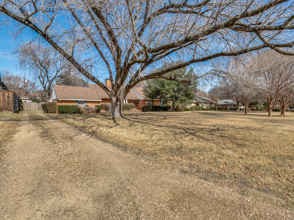 4223 Willow Grove Road Dallas, TX 75220 - Photo 4 of 9