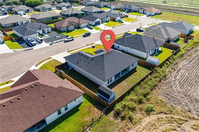 a view of an outdoor space