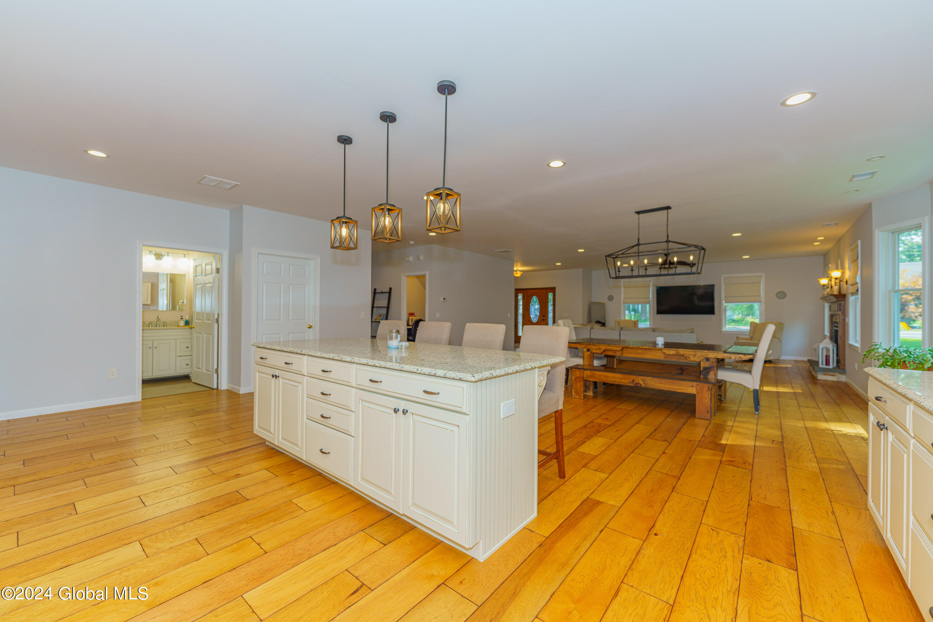 35 Dyer Switch Road Saratoga Springs, NY 12866 - Photo 17 of 31 2 Greatroom 13