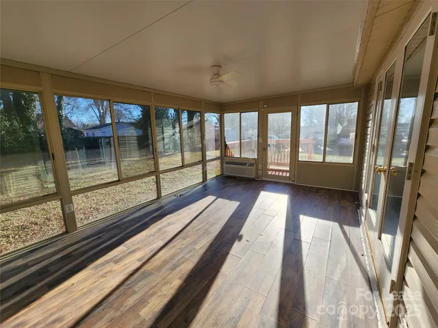 $2,095 | 6618 Hartsell Place, Charlotte, NC 28215