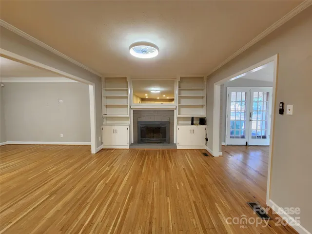 $2,095 | 6618 Hartsell Place, Charlotte, NC 28215