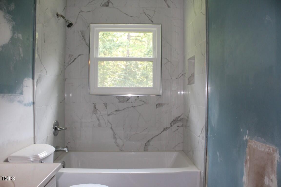 5214 Stanley Road Durham, NC 27704 - Photo 13 of 20 IMG_3153