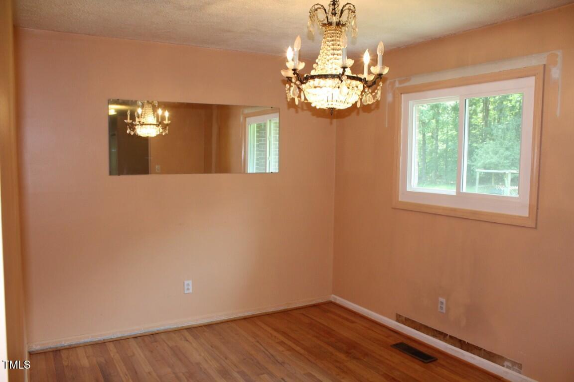 5214 Stanley Road Durham, NC 27704 - Photo 5 of 20 IMG_3145