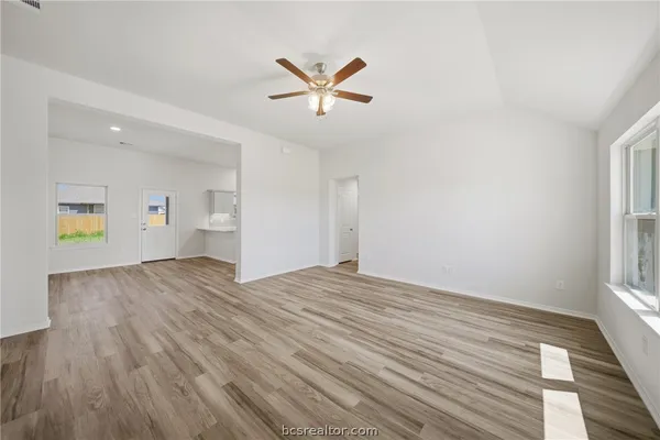 $275,000 | 125 Cotton Cove, Snook, TX 77879