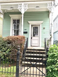 $2,300 | 407 State Street, New Orleans, LA 70118
