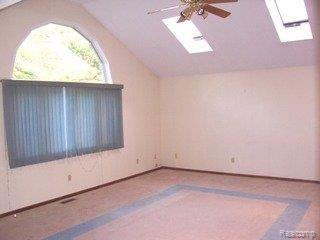 1530 Chevy Circuit Rochester, MI 48306 - Photo 11 of 25 great room