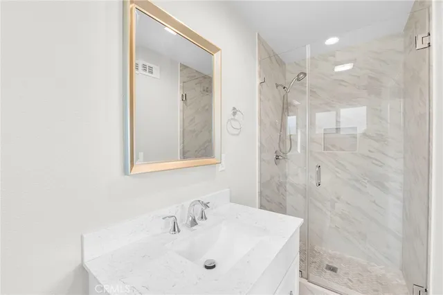 $789,000 | 22123 Alamogordo Road, Saugus, CA 91350