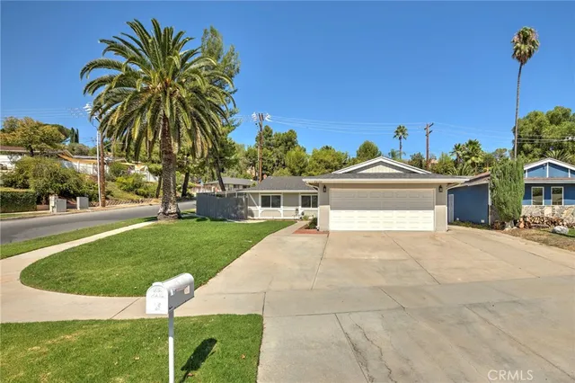 $789,000 | 22123 Alamogordo Road, Saugus, CA 91350