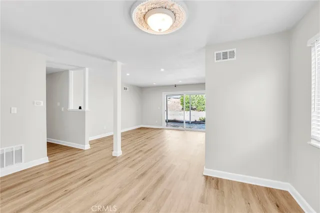 $789,000 | 22123 Alamogordo Road, Saugus, CA 91350