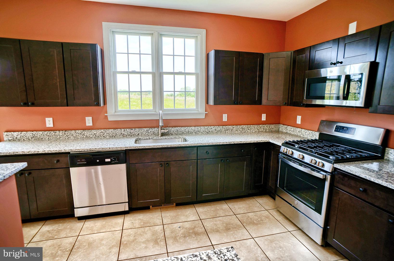 180 Tracey Road Hanover, PA 17331 - Photo 3 of 47