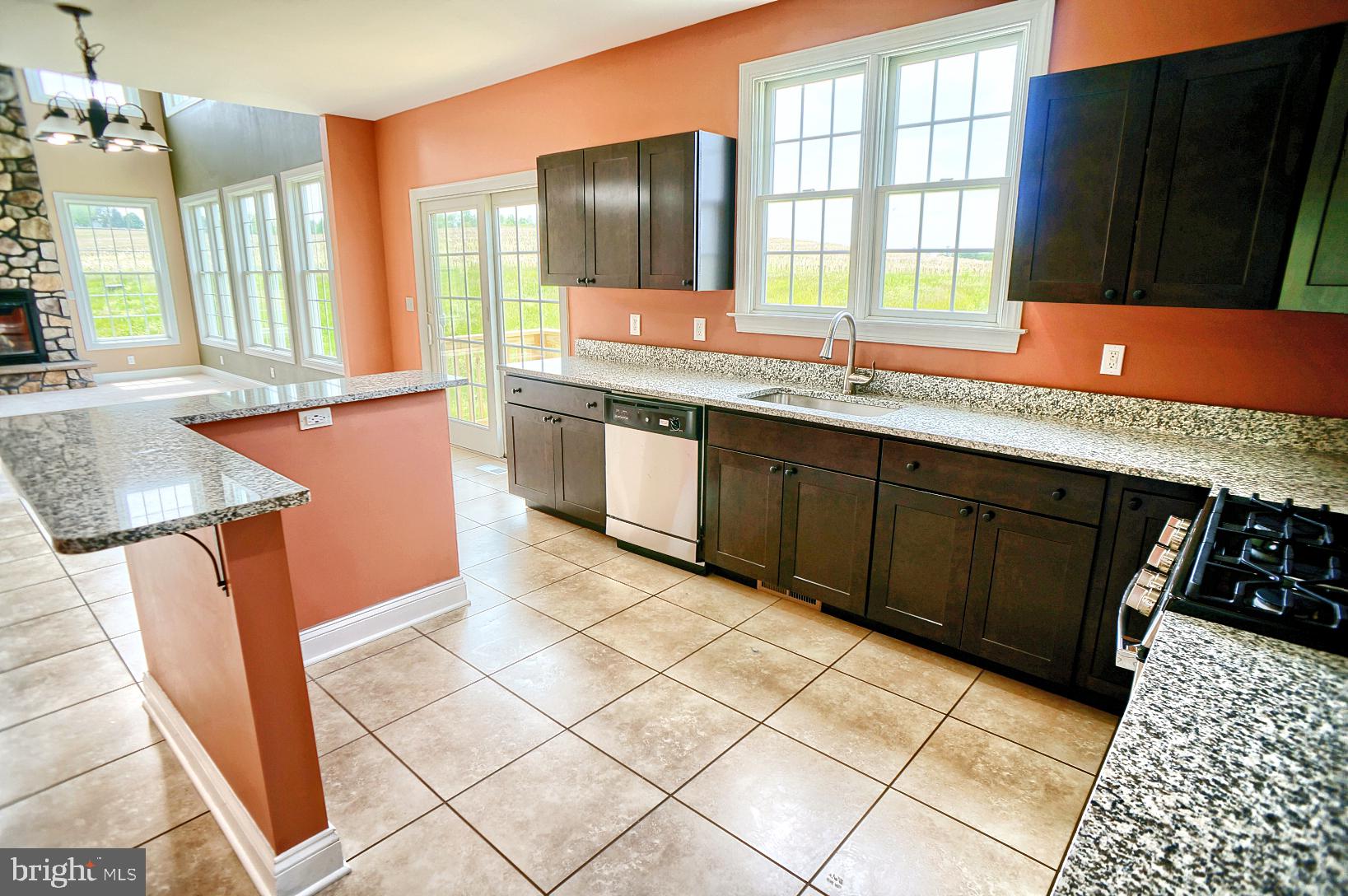 180 Tracey Road Hanover, PA 17331 - Photo 9 of 47