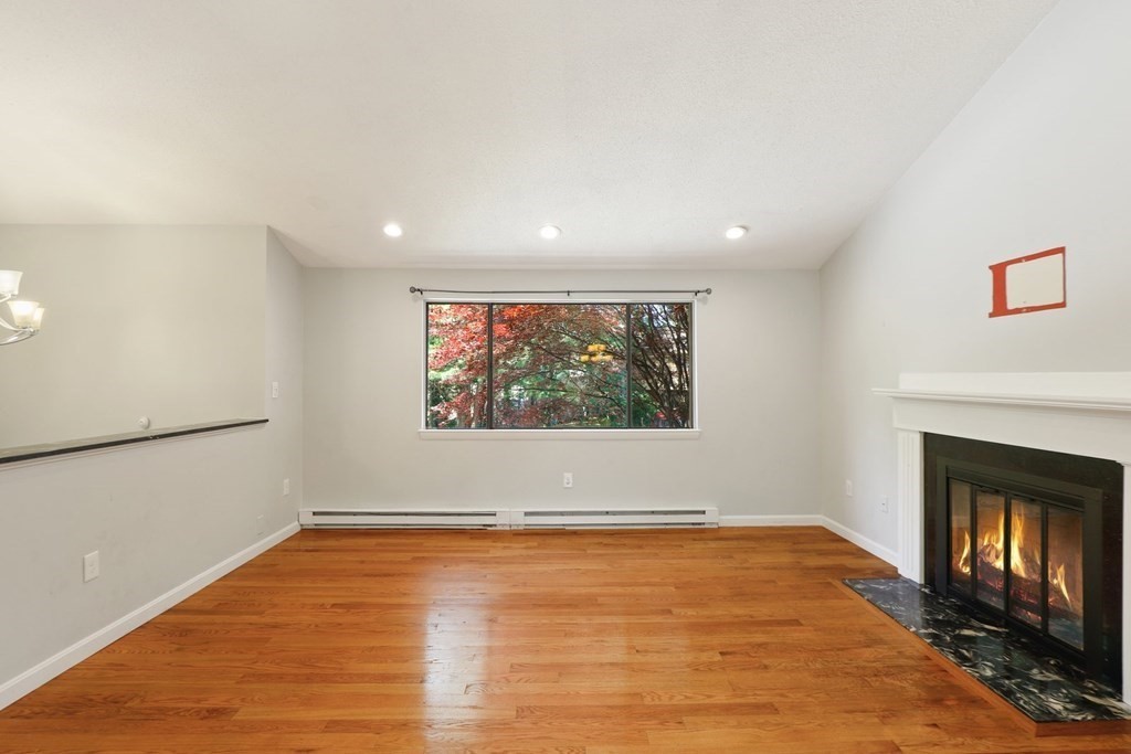 7 Emily Road Framingham, MA 01701 - Photo 4 of 42 Gallery Image 4