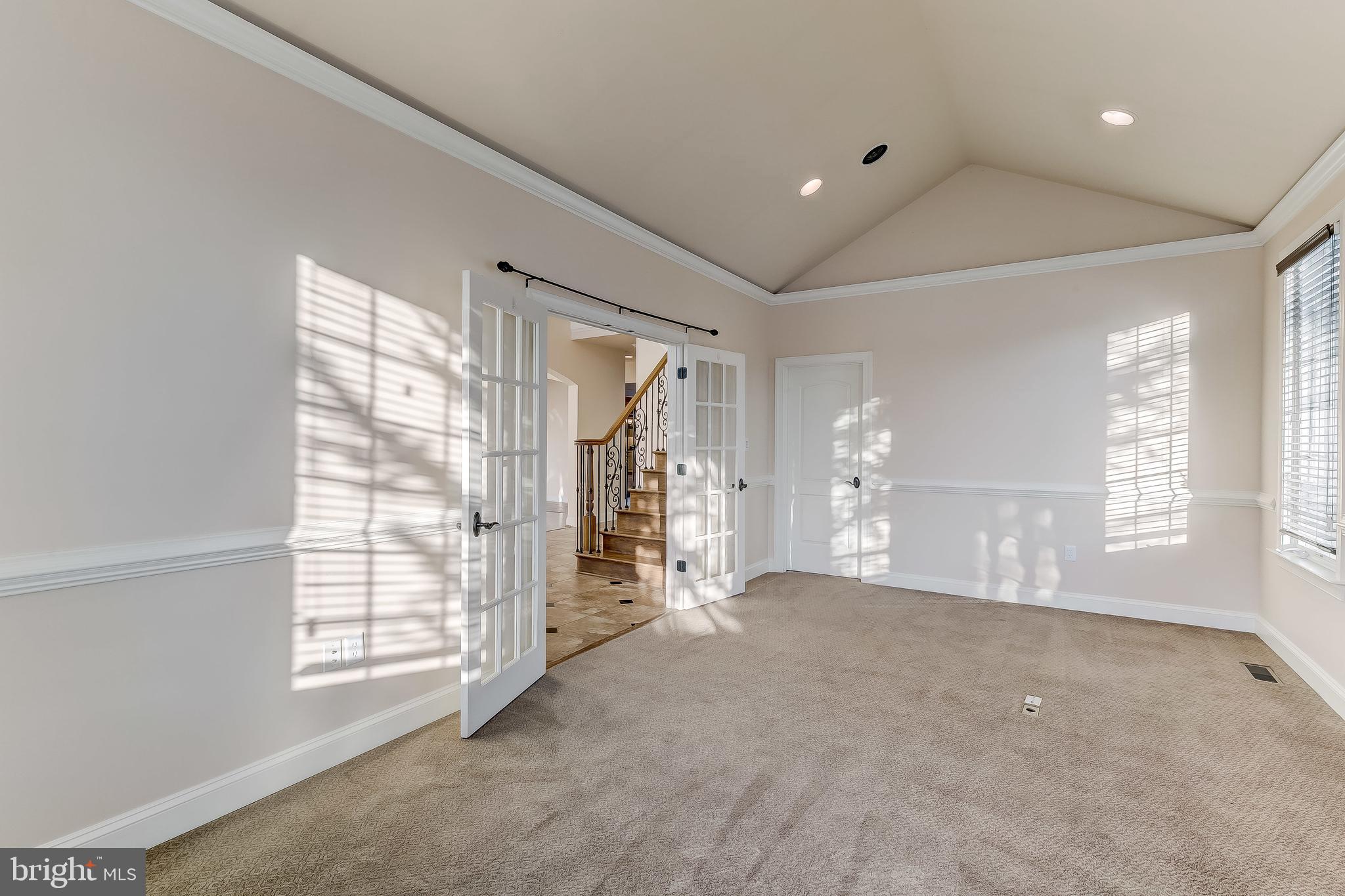 12845 Dover Road Reisterstown, MD 21136 - Photo 20 of 32