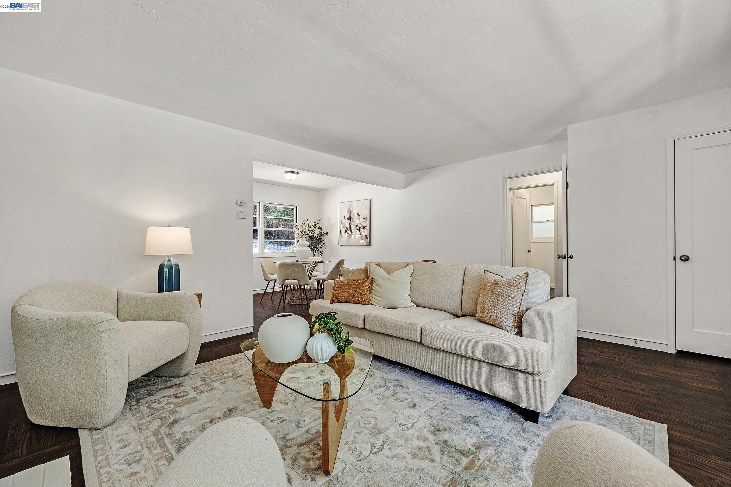 18926 Walnut Road Castro Valley, CA 94546 - Photo 8 of 33