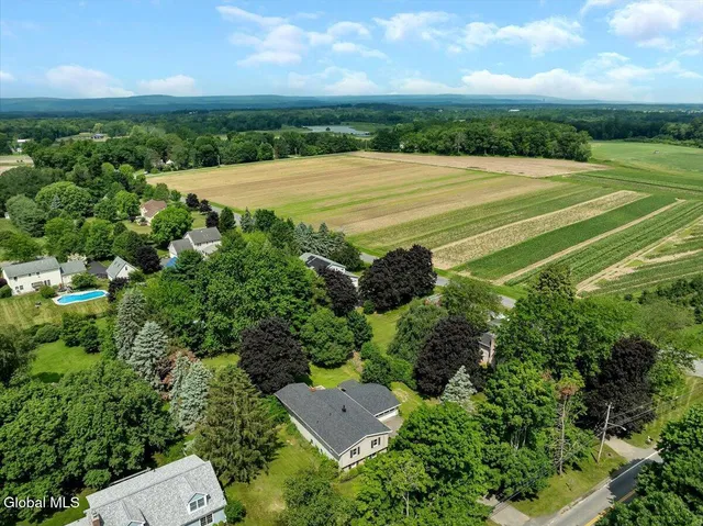 $459,000 | 95 Albany Avenue, Kinderhook Village, NY 12106