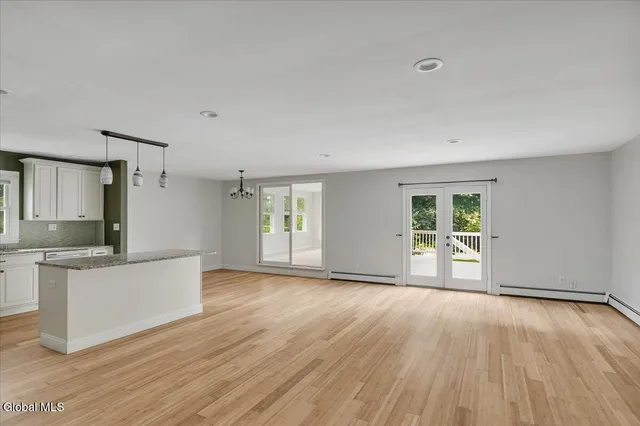 $459,000 | 95 Albany Avenue, Kinderhook Village, NY 12106