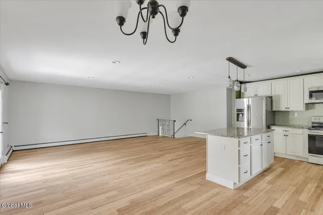 $459,000 | 95 Albany Avenue, Kinderhook Village, NY 12106