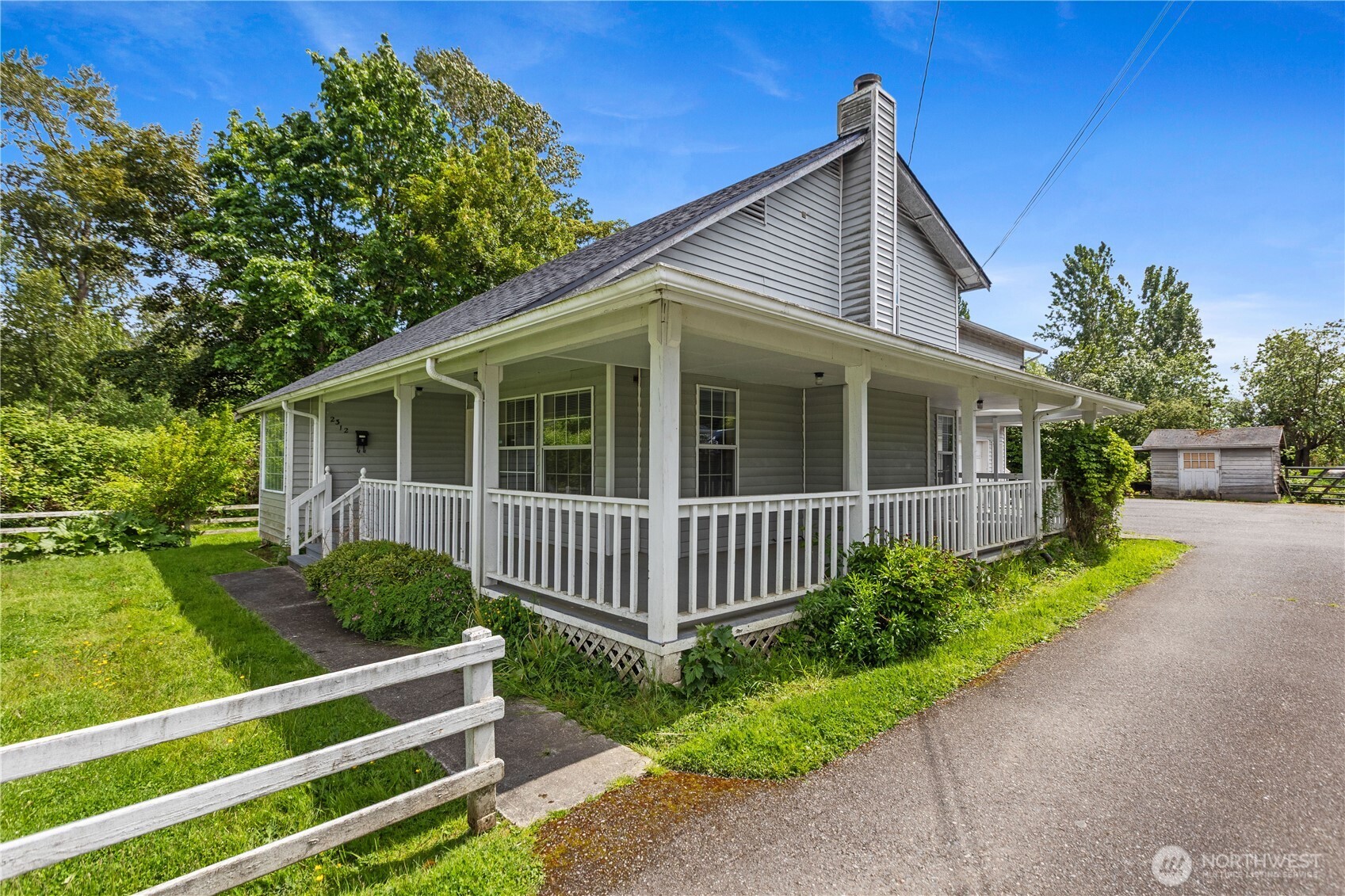 2312 Jade Avenue Everett, WA 98201 - Photo 26 of 34 a front view of a house with a yard