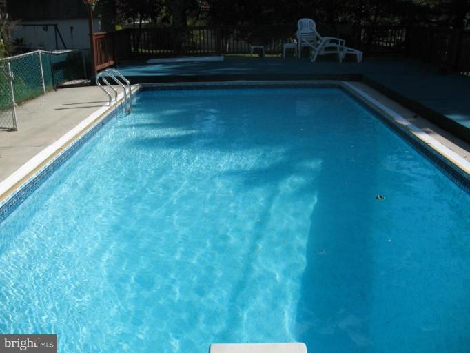 Swimming Pool 2
