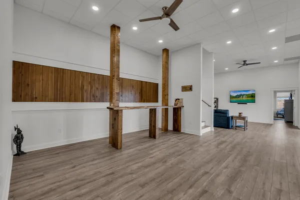 $975,000 | 209 North Rockfish Lane, Celina, TN 38551