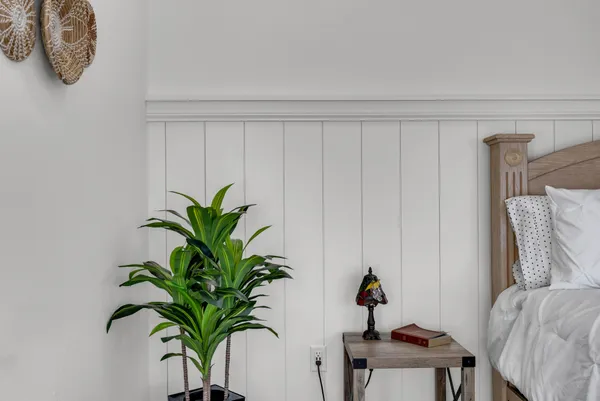 $975,000 | 209 North Rockfish Lane, Celina, TN 38551