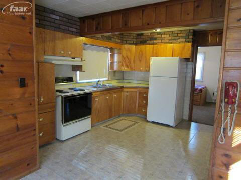 5448 East Stanley Road Flint, MI 48506 - Photo 4 of 8 20144910-3.JPG