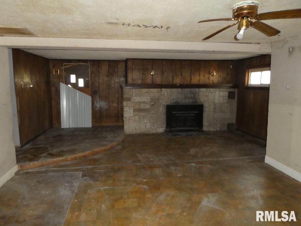 1432 North Milton Avenue Springfield, IL 62702 - Photo 3 of 19