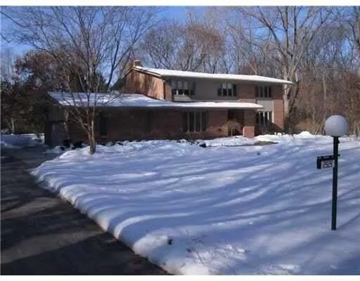 $895,000 | 2929 Parkridge Drive, Ann Arbor, MI 48103