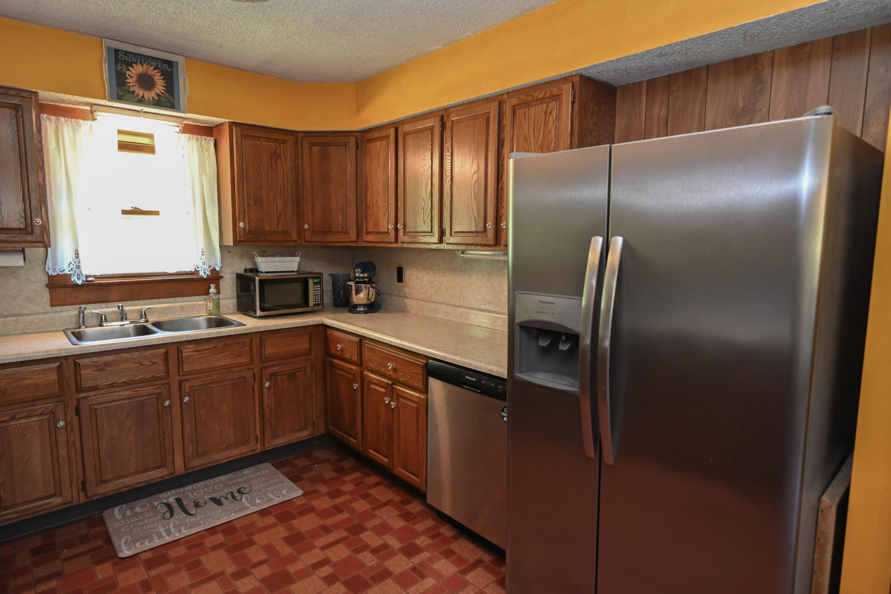 29 Rutland Road Troy, ME 04987 - Photo 7 of 28 Kitchen