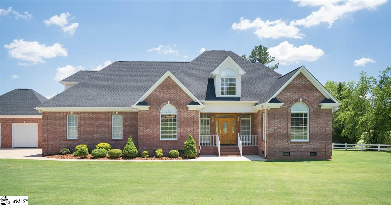 1622 Jones Mill Road Simpsonville, SC 29681 - Photo 2 of 31