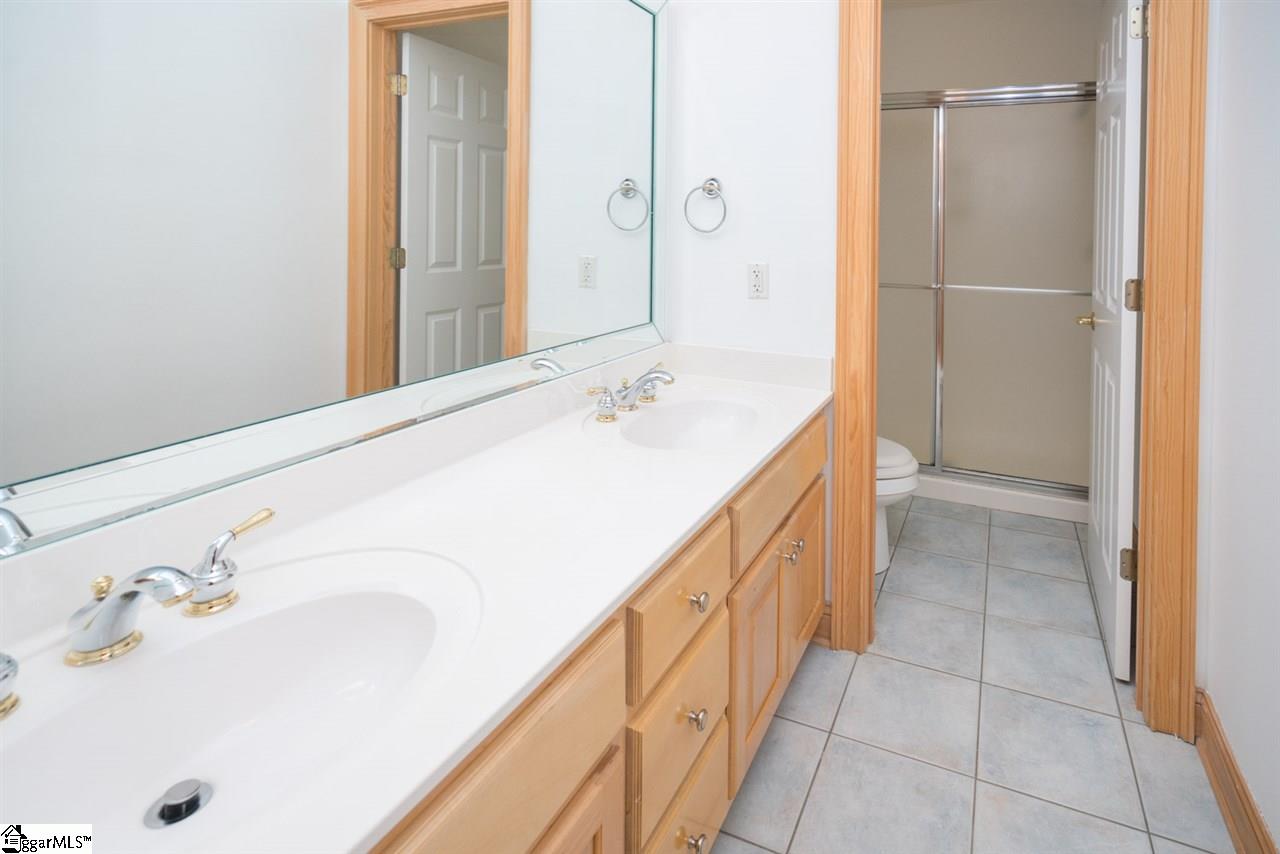 1622 Jones Mill Road Simpsonville, SC 29681 - Photo 18 of 31