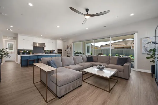 $1,125,000 | 3585 Clubhouse Parkway, Folsom, CA 95630
