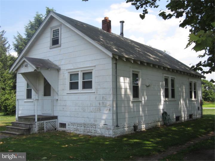 84 North Dupont Road Carneys Point, NJ 08069 - Photo 16 of 20 Gallery Image 16