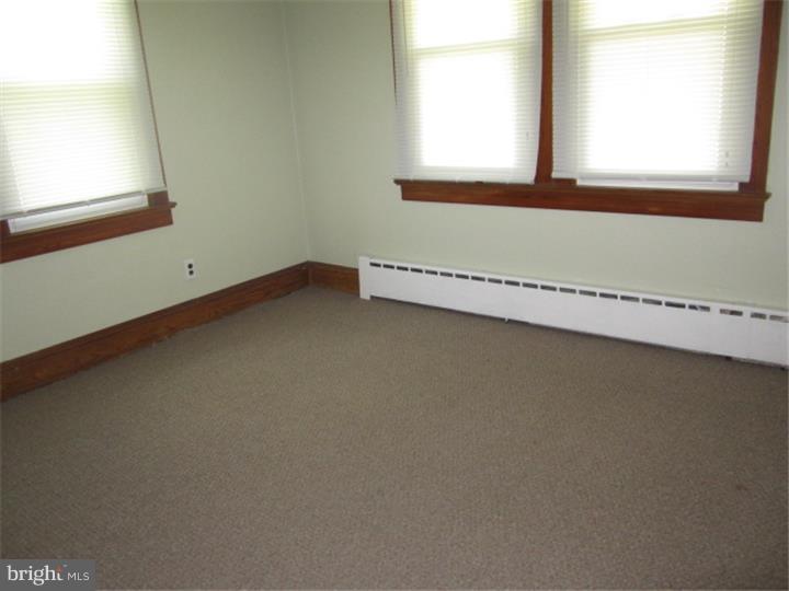 84 North Dupont Road Carneys Point, NJ 08069 - Photo 10 of 20 Gallery Image 10
