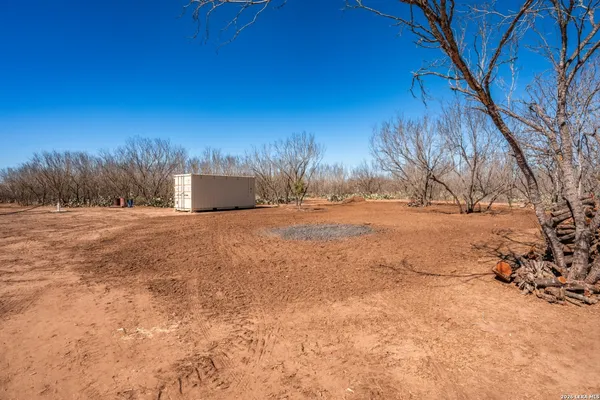 $359,000 | 224 County Road 662, Devine, TX 78016