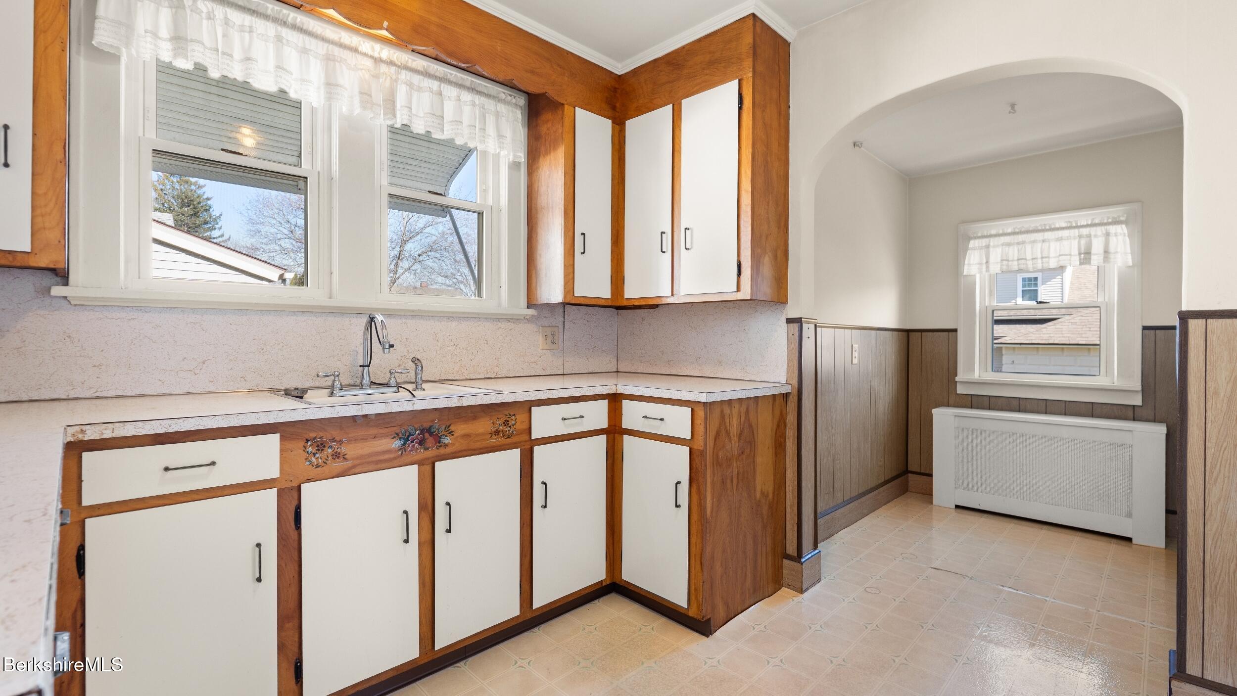 67 Strong Avenue Pittsfield, MA 01201 - Photo 10 of 25 Kitchen