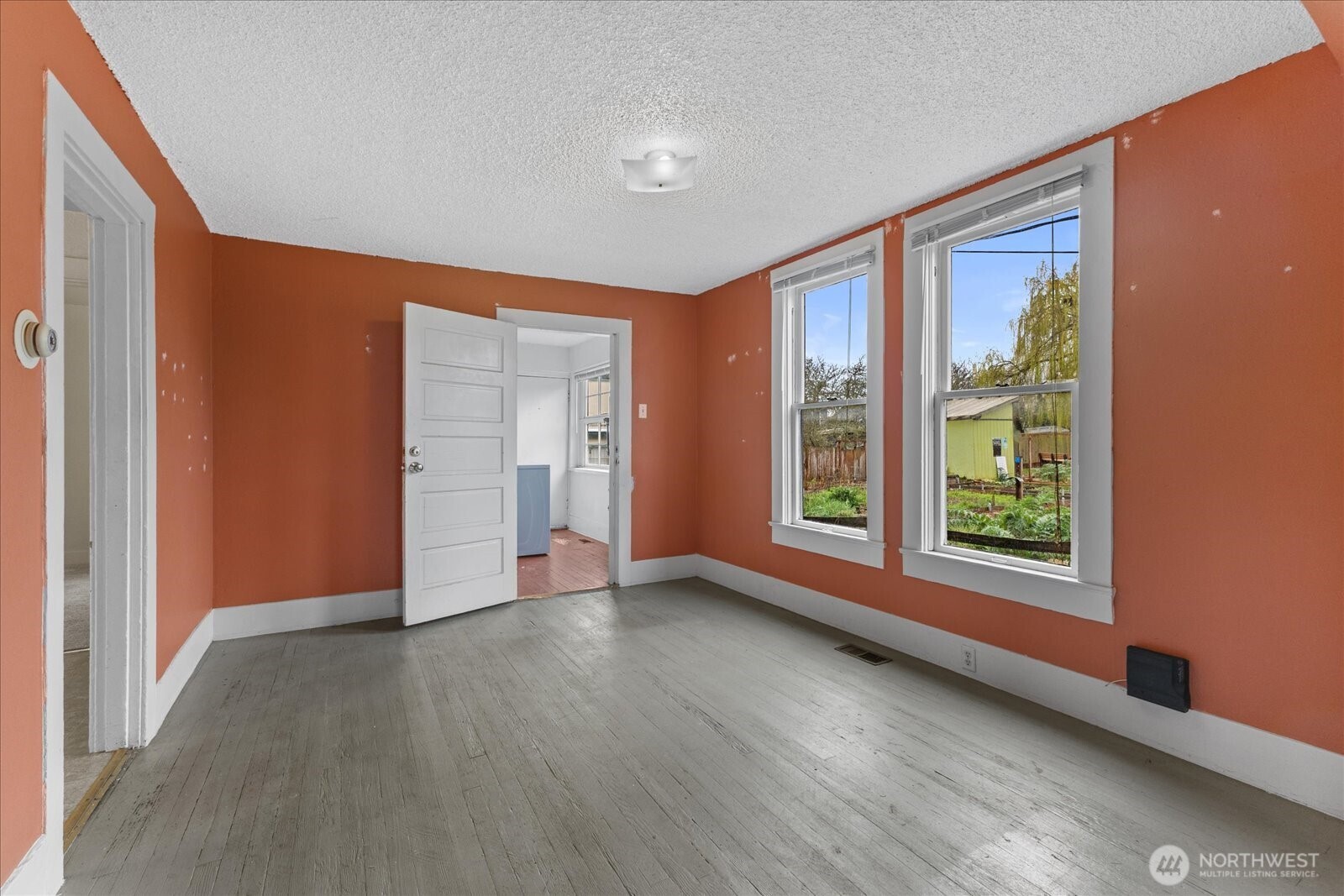 4619 South Lucile Street Seattle, WA 98118 - Photo 14 of 32