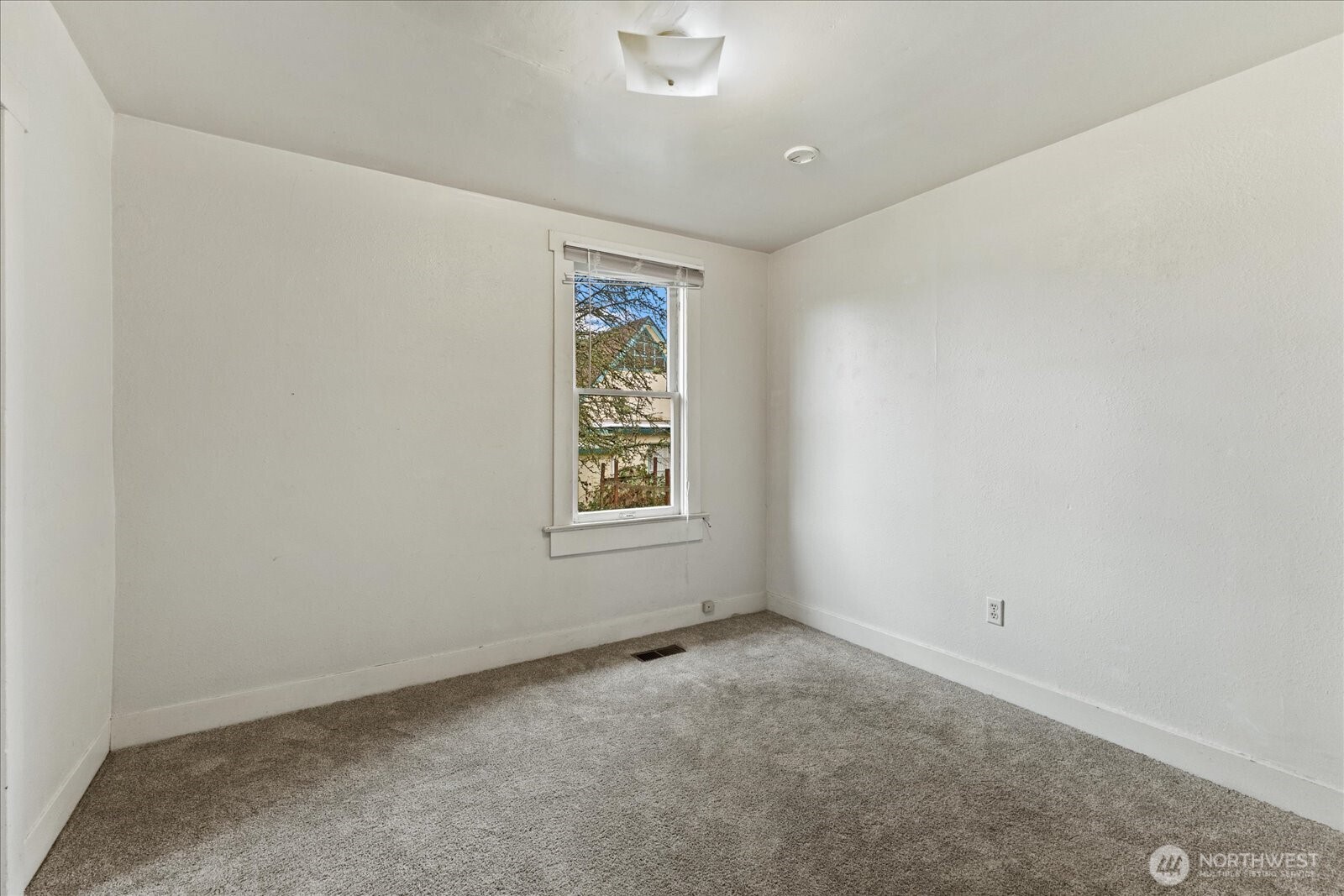4619 South Lucile Street Seattle, WA 98118 - Photo 23 of 32