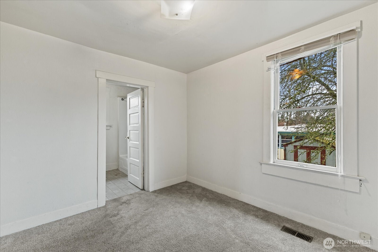 4619 South Lucile Street Seattle, WA 98118 - Photo 24 of 32