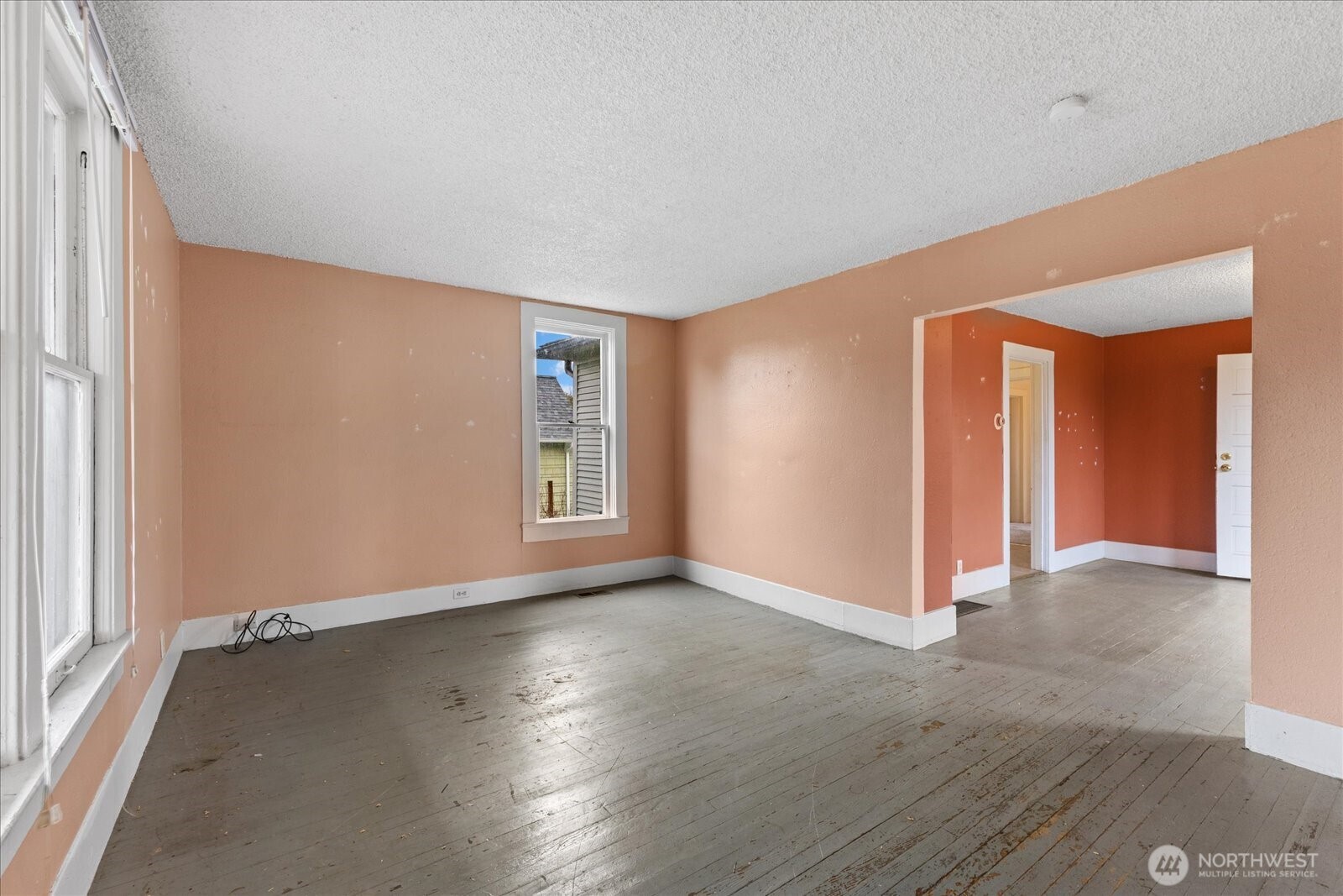 4619 South Lucile Street Seattle, WA 98118 - Photo 10 of 32
