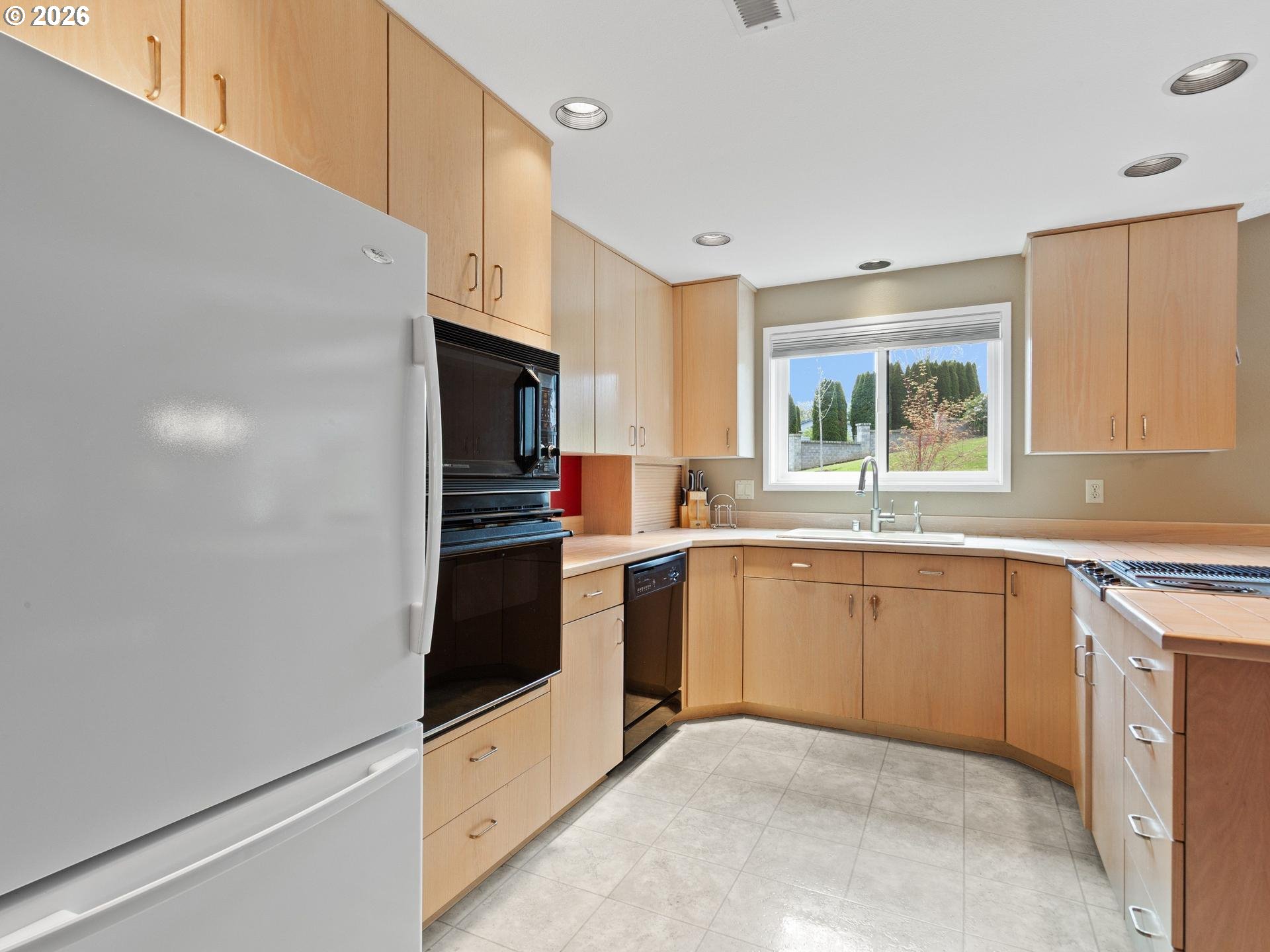 3300 Northeast 164th Street, Unit HH4 Ridgefield, WA 98642 - Photo 10 of 43