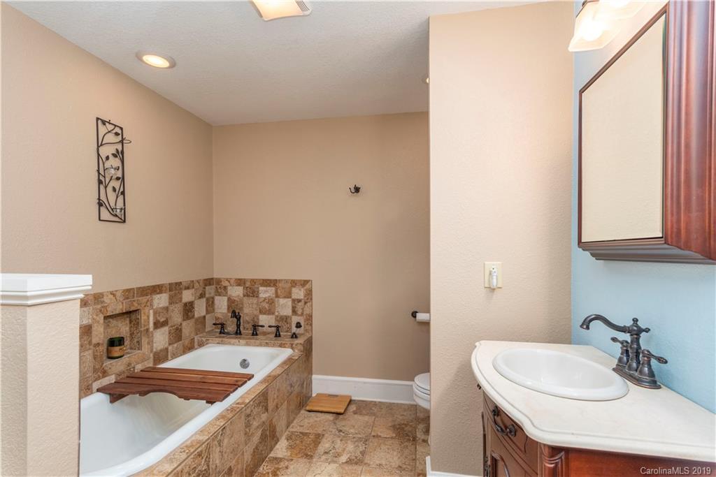 275 Belleview Road Waynesville, NC 28786 - Photo 13 of 18 Gallery Image 13