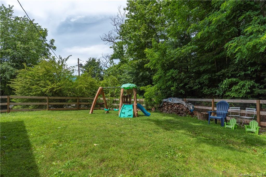 275 Belleview Road Waynesville, NC 28786 - Photo 18 of 18 Gallery Image 18