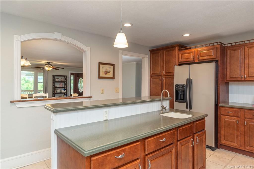 275 Belleview Road Waynesville, NC 28786 - Photo 8 of 18 Gallery Image 8